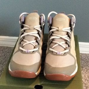 ✅New KEEN’S mid WATERPROOF shoes